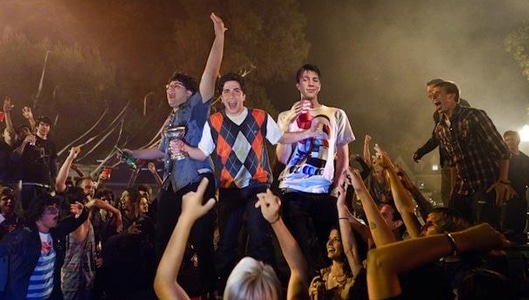 Open Facebook invitation to party… Chaos ensues