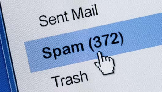 “Free Gift Card” spammer given 27 months JAIL time
