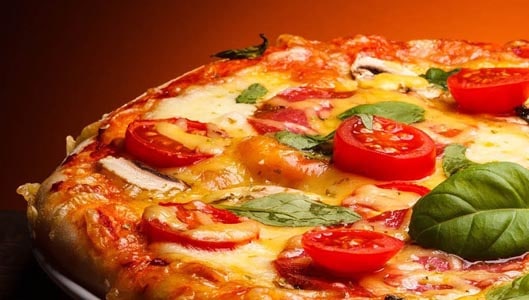 Hacker finds way to get free pizza for life. Comes clean.