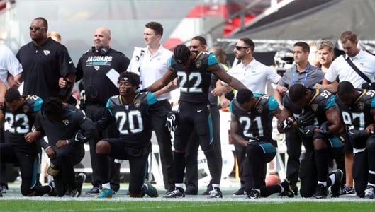Were 3 NFL teams suspended for staying in locker room during anthem? Fact check
