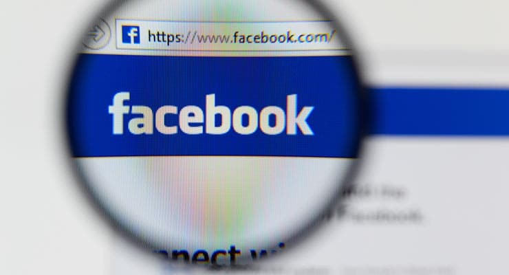 Facebook outage causes “servers very busy lately” hoax to spread