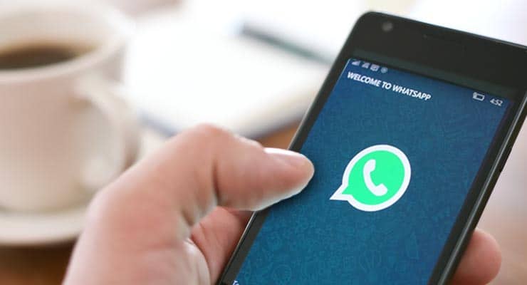 WhatsApp “text bomb” is freezing phones, not destroying them