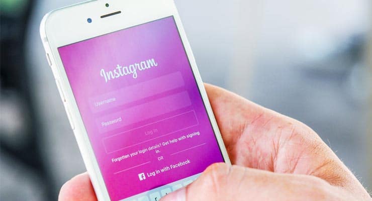 Does posting a legal notice on Instagram protect your information? Fact Check